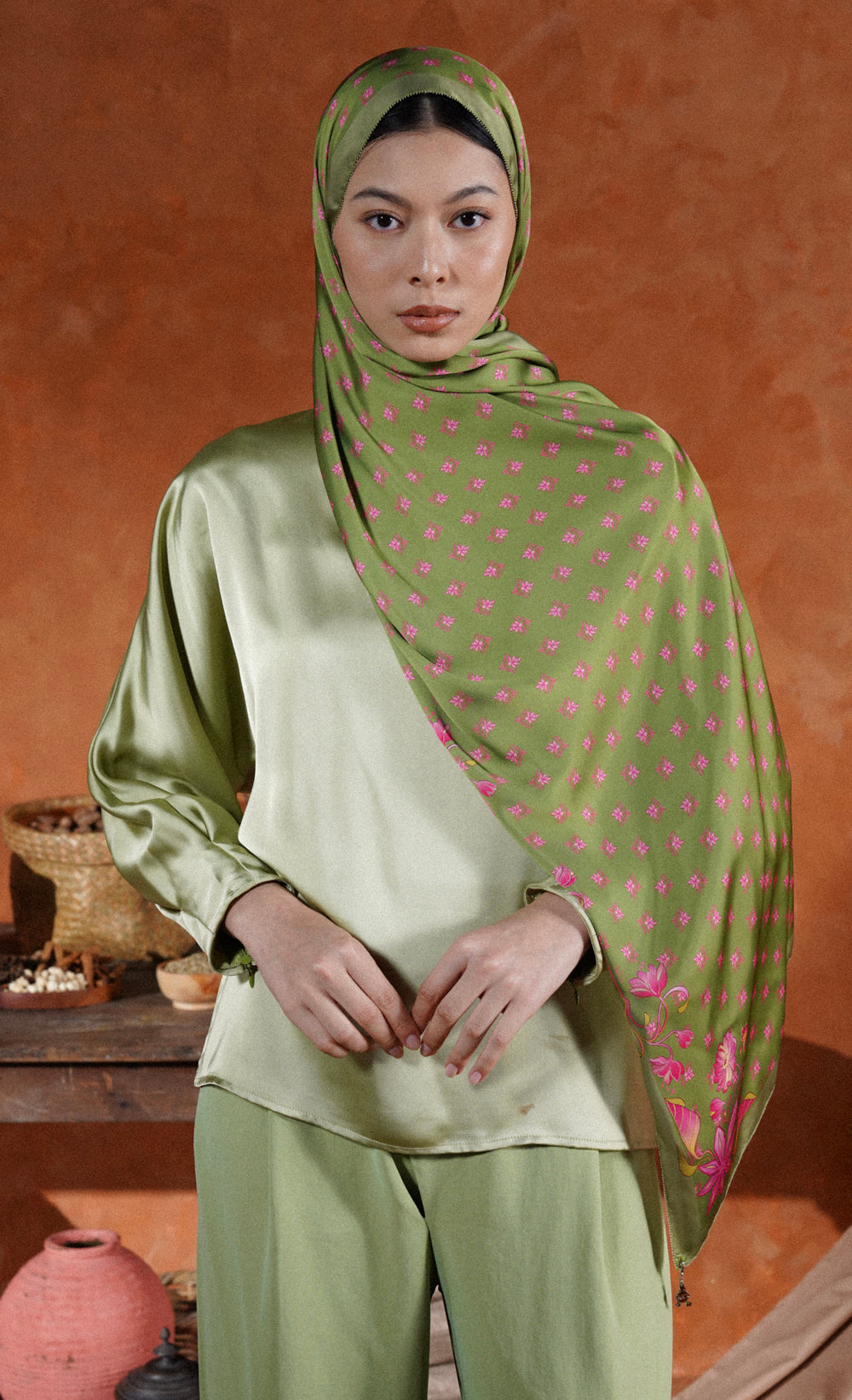 The Spice dUCk Satin Silk Shawl in Cardamom