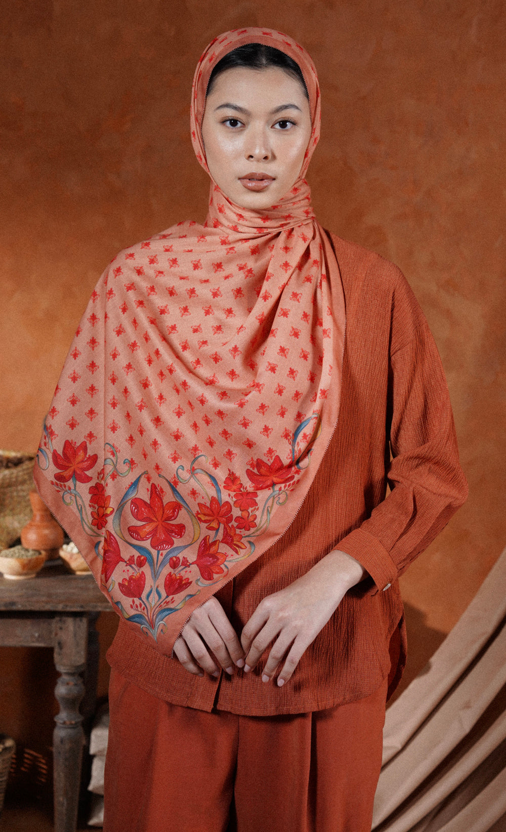 The Spice dUCk Voile Shawl in Cinnamon