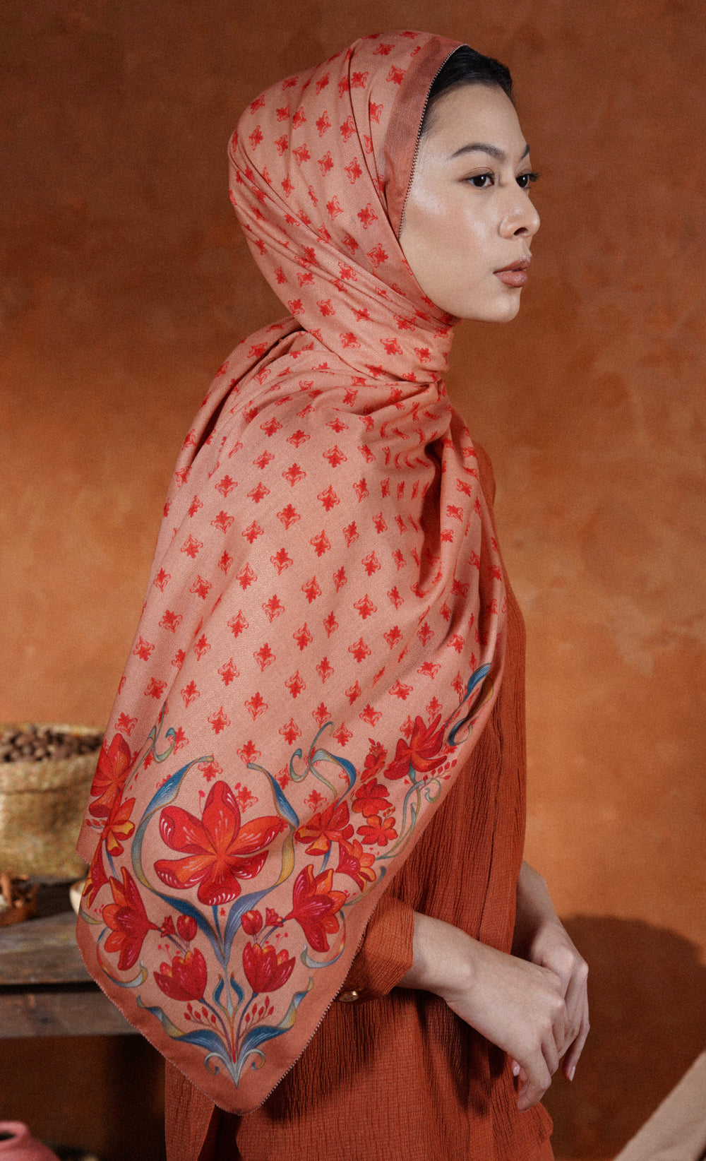 The Spice dUCk Voile Shawl in Cinnamon