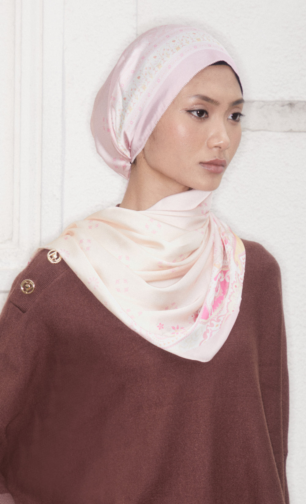 The Flourish dUCk Square Scarf in Vision