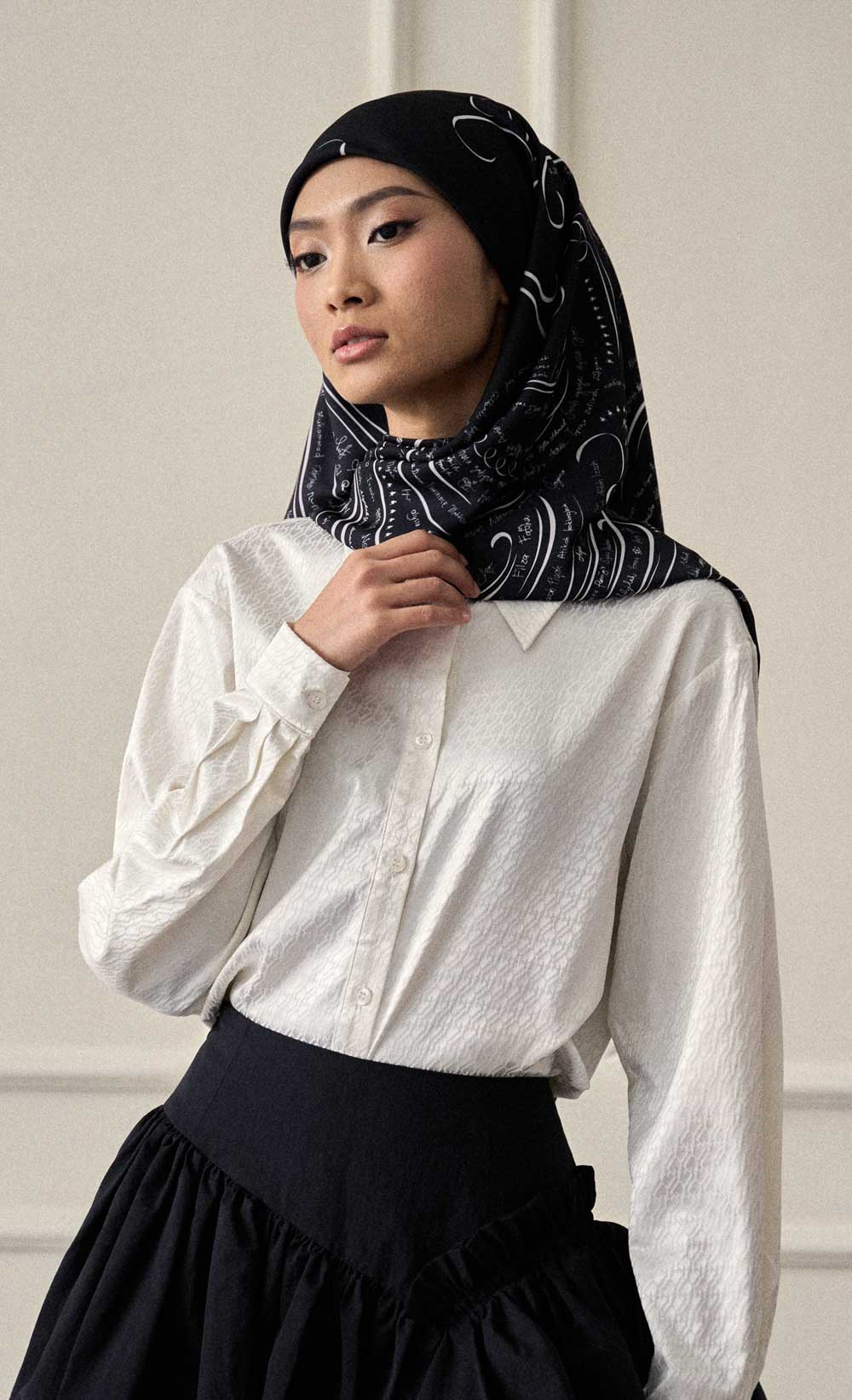 The dUCkade dUCk Matte Satin Silk Square Scarf in Onyx