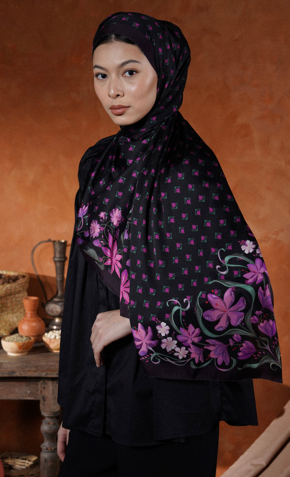 The Spice dUCk Satin Silk Shawl in Poppyseed