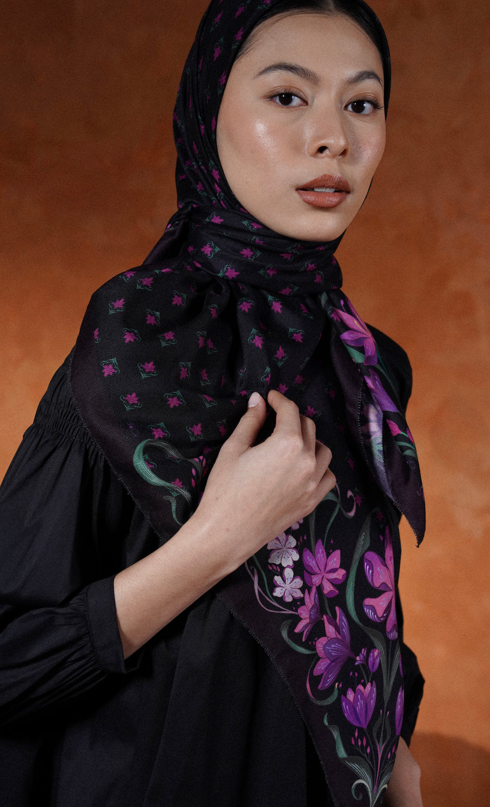 The Spice dUCk Voile Square Scarf in Poppyseed