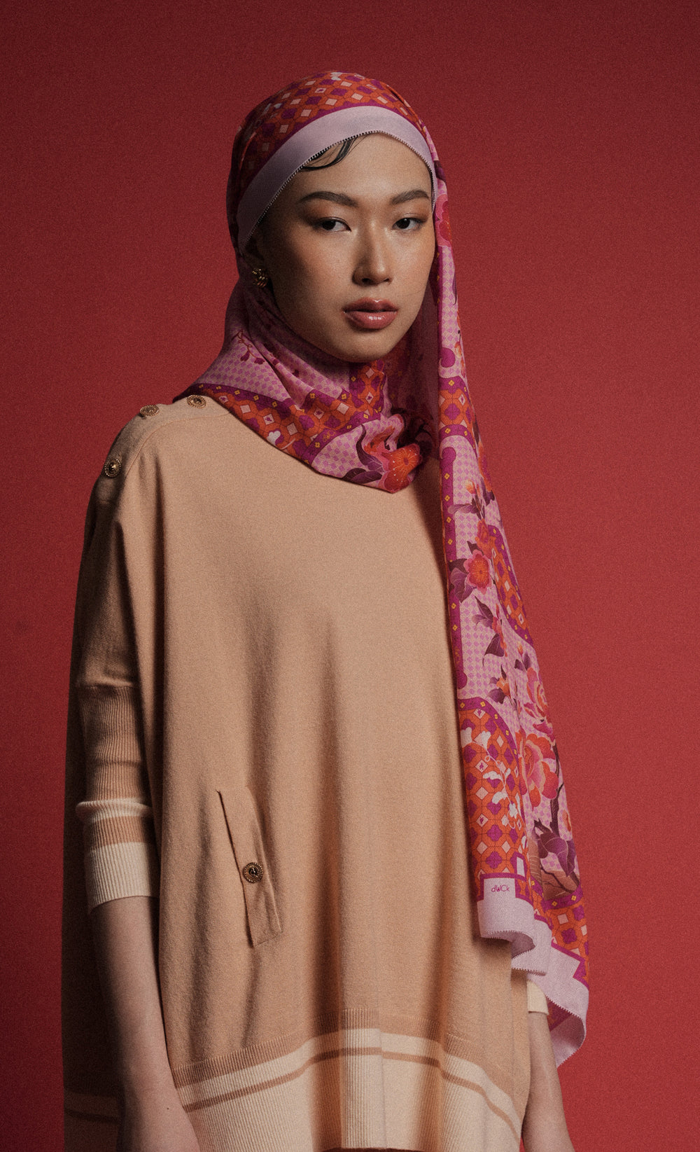 The Oriental dUCk Voile Shawl in Peach Blossom