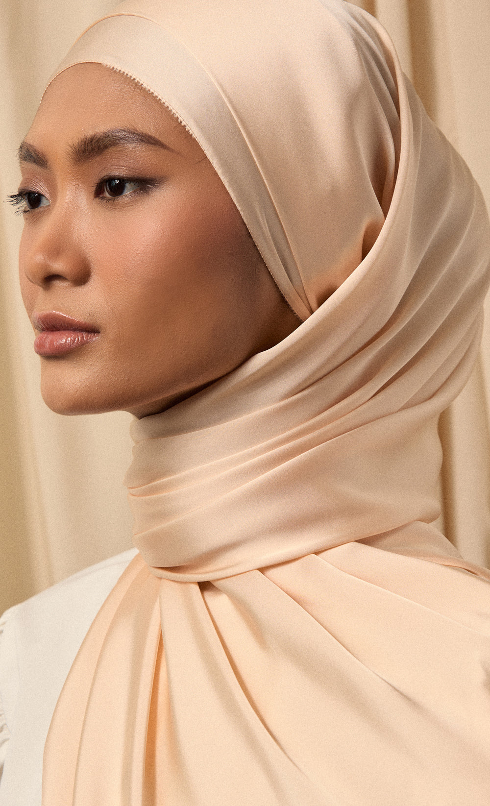 Satin Silk Shawl in Georgia Peach