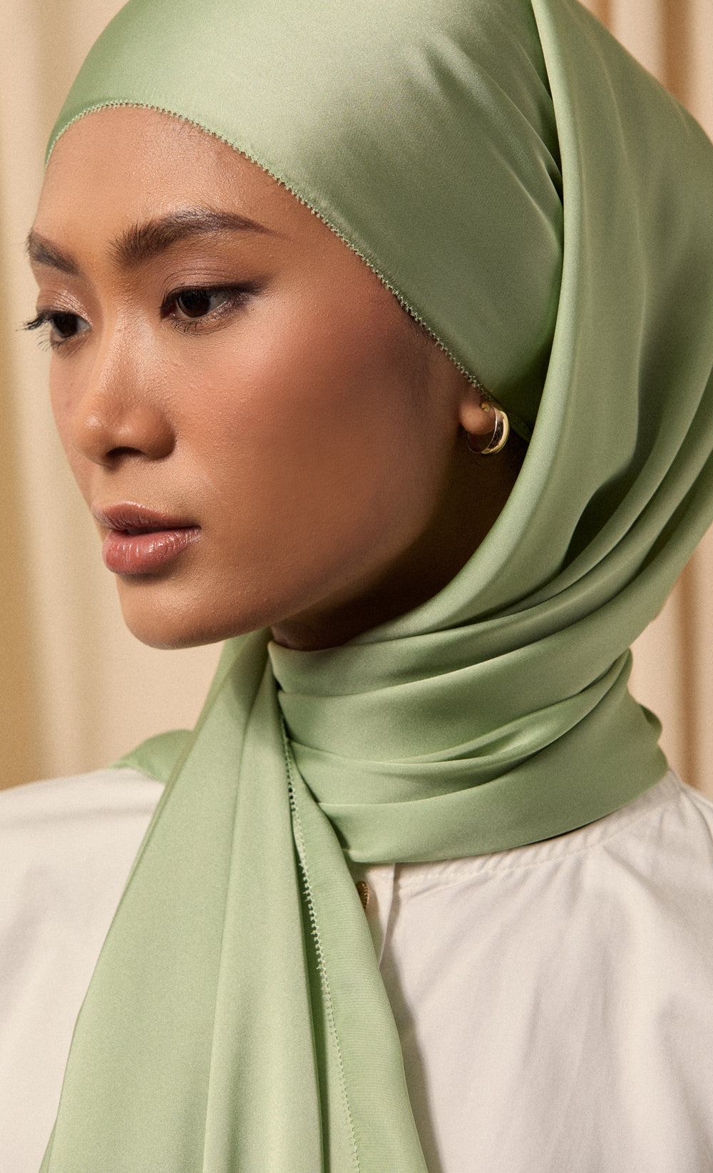 Satin Silk Shawl in Mint Cream