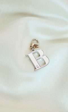 Alphabet dUCk Charm in B