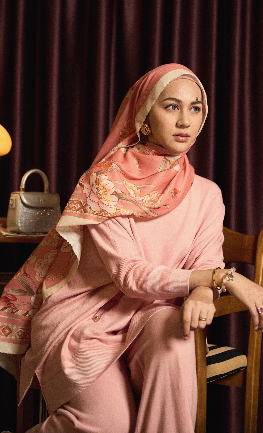 The Friendship dUCk Voile Shawl in Blush