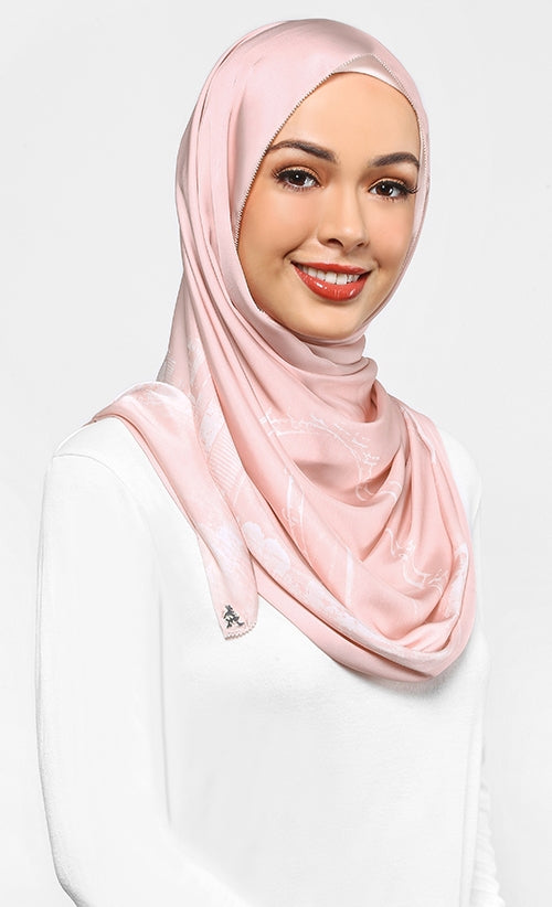 The Singapore Scarf in Pink and White